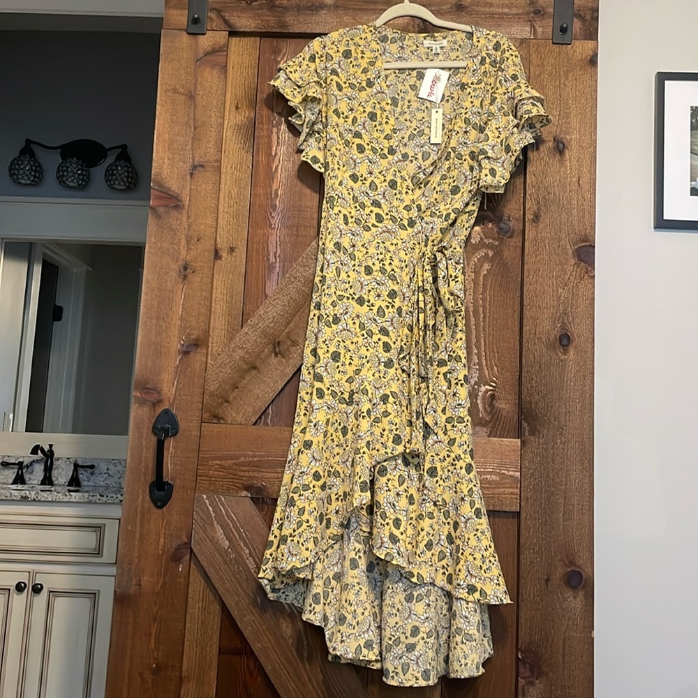 Max studio wrap yellow maxi dress